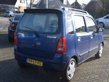 Suzuki Wagon R+
